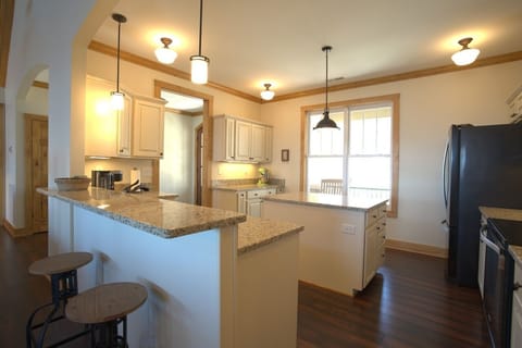 Fully equipped kitchen with everything you need. 