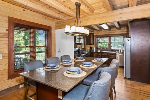 Kitchen Flows into Dining Room