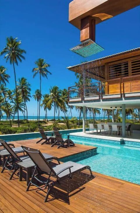 Piscina e área gourmet 