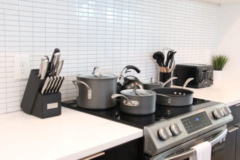 Professional grade cookware 