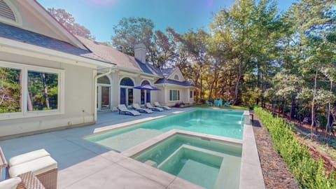 Private Pool and Spa