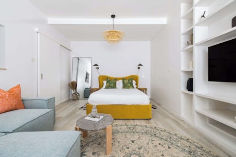 Hogarth Road open-concept living area