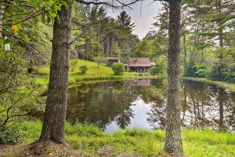 Ennice Vacation Rental | 1BR | 1BA | 800 Sq Ft | Stairs Required