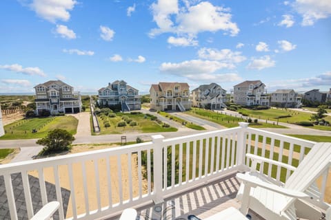Surf or Sound Realty - 1058 - Shell of a Good Time - Private Balcony - Front-1
