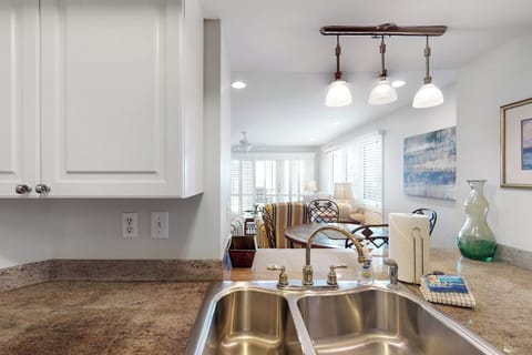 13107-Pelican-Watch-08162023_122850