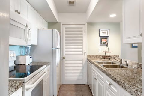 60f9737b-e25e-416f-b03a-7a4a2855949b