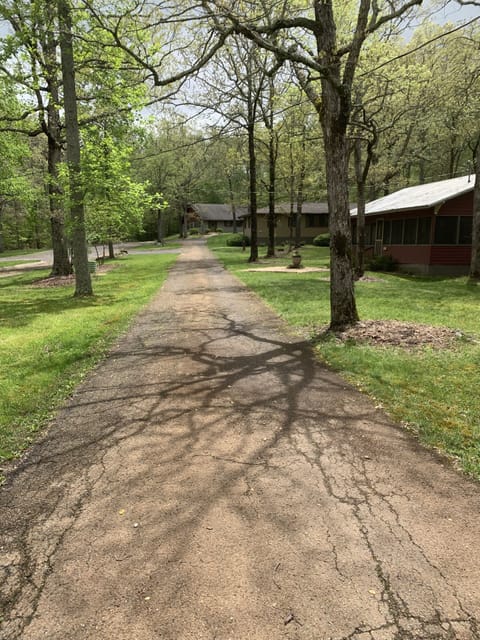 other rentable cabins on property