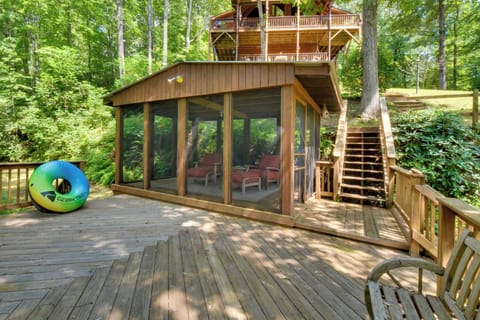 Murphy Vacation Rental | 900 Sq Ft | 1BR | 1BA | Stairs Required