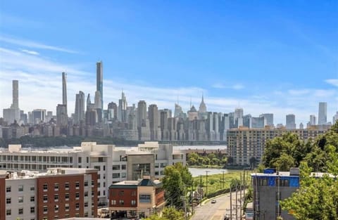 City Views from every floor!