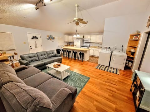 .5x zoom of the room