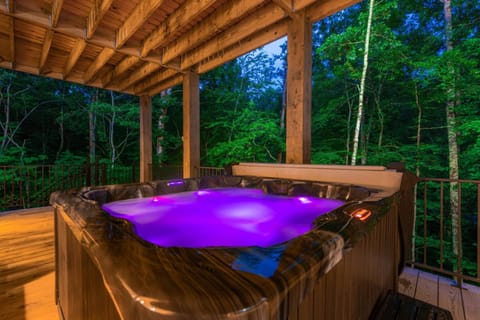 Creek Songs- Lower deck hot tub