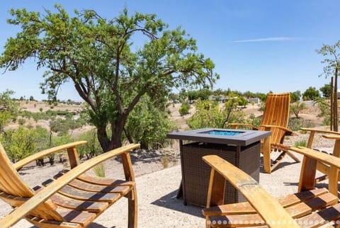 Welcome to Casa Caballo and Paso Robles Wine Country! 