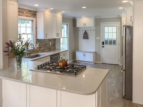 Newly remodeled kitchen with top of the line appliances. 