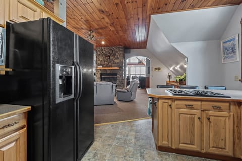 Full fridge + extra bar seating