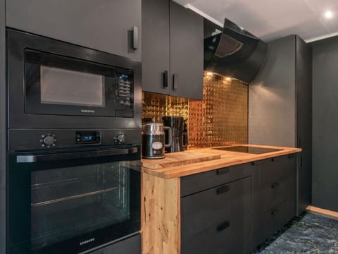 Cabinetry, Furniture, Countertop, Wood, Kitchen Appliance, Drawer, Wood Stain, Home Appliance, Kitchen, Flooring