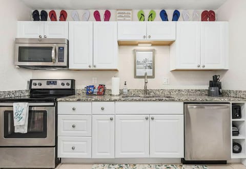 Whip Up your Favorite Homemade Meal in the Fully Stocked Kitchen 