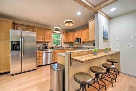 Kitchen | Dishwasher | Toaster