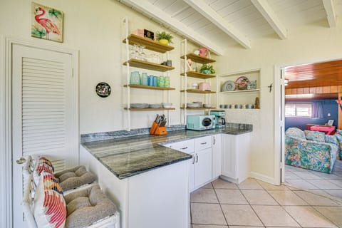 Kitchen | Drip Coffee Maker | Blender | Dishware & Flatware