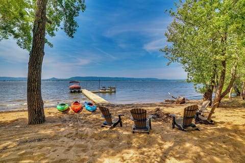 Stockholm Vacation Rental | 3BR | 1BA | 1,800 Sq Ft | Access Only By Stairs