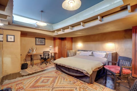 Santa Fe Vacation Rental | Studio | 1BA | 450 Sq Ft | 1 Step Required for Access