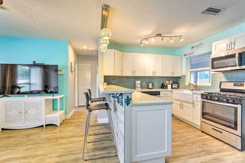 Kitchen | Drip Coffee Maker | Electric Tea Kettle | Instant Pot | Toaster