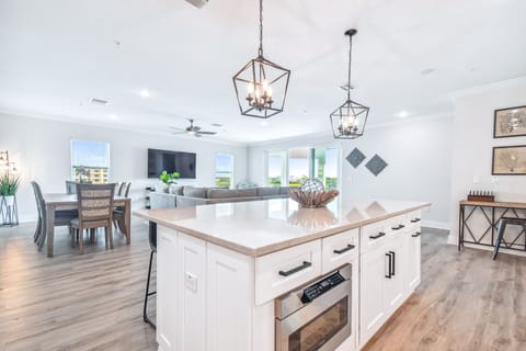 Full kitchen with seating