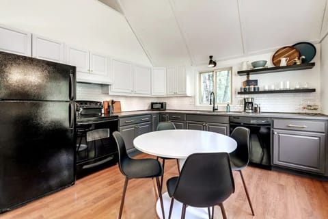 This well-stocked kitchen has everything you need during your stay.