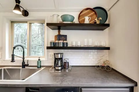 Serve up some drinks at the coffee bar!