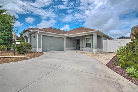 The Villages Vacation Rental | 2BR | 2BA | 1,640 Sq Ft | Step-Free Access