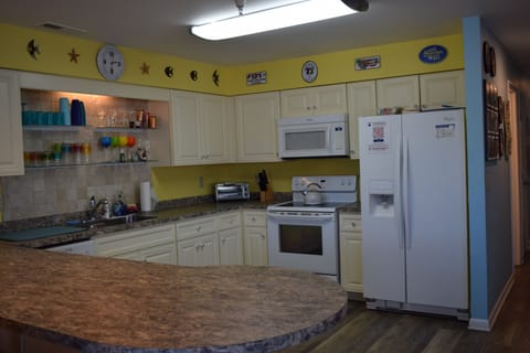 Well supplied kitchen with updated appliances!