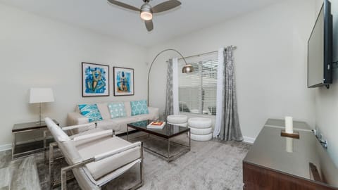Beautiful 4 bed 3 bath townhome located in Champions Gate Resort