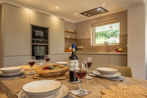 Ground floor: From dining table back to kitchen