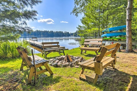 Woodruff Vacation Rental | 3BR | 2BA | 1,800 Sq Ft | Half-Step to Access