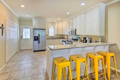 Kitchen | Cooking Basics | Ice Maker | Garbage Disposal