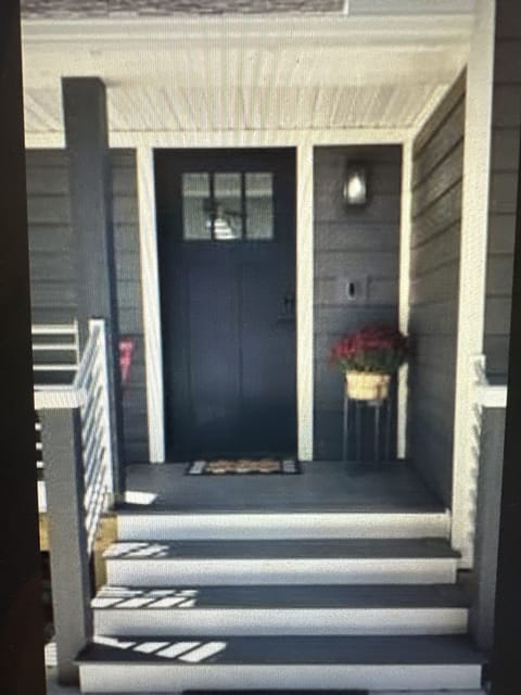 Legacy Guest House Entrance