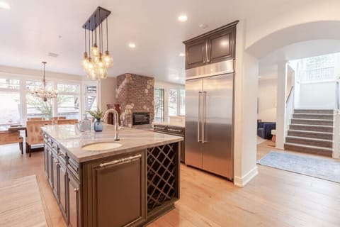 Just the spot to place all your beverages for the stay. Stainless appliances and extra counter space.