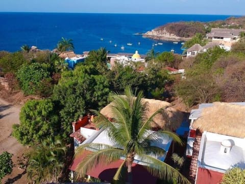 centrally located in El Faro