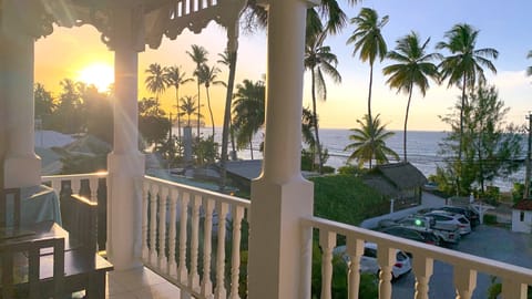 Oh my, those Sunsets ...