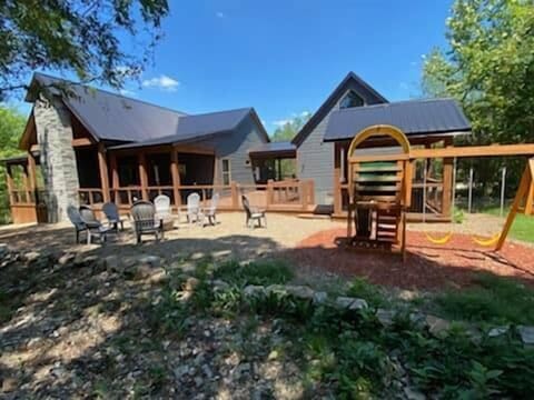 299460746_748306939581891_4463219235691237550_n