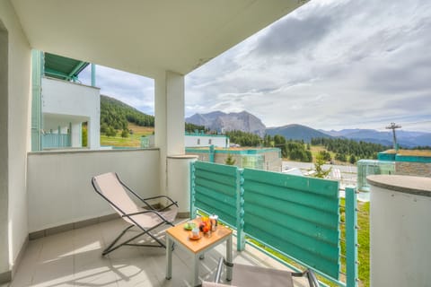 Balcony with mountain view