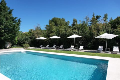 Holiday rental LAGNES farmhouse for rent LAGNES pool