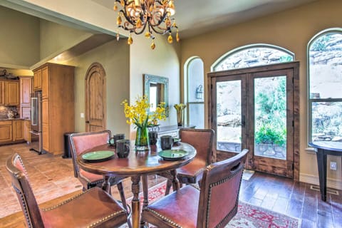 Dining Area | Dishware & Flatware