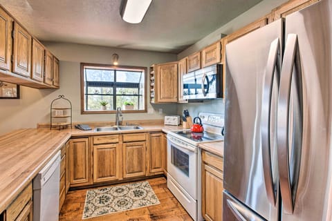 Kitchen | 1st Floor | Cooking Basics | Coffee Maker | Paper Towels/Trash Bags