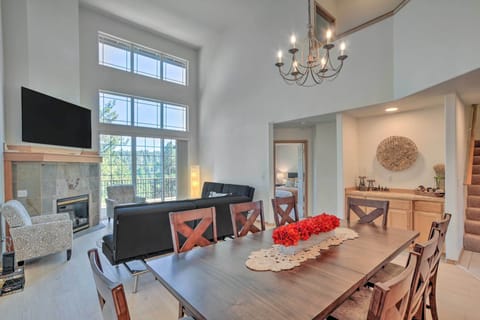 Klamath Falls Vacation Rental | 4BR | 3.5BA | 2,175 Sq Ft | 2 Steps to Enter