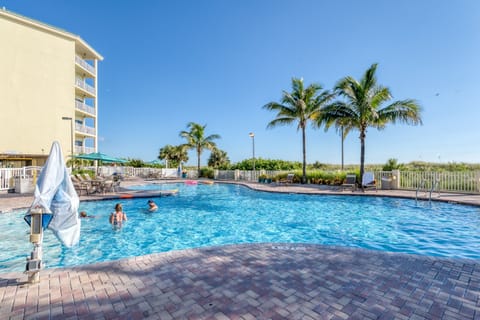 The pool bar is just steps away!