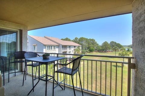 1765 Bluff Villas | Balcony - 1765 Bluff Villas | Balcony