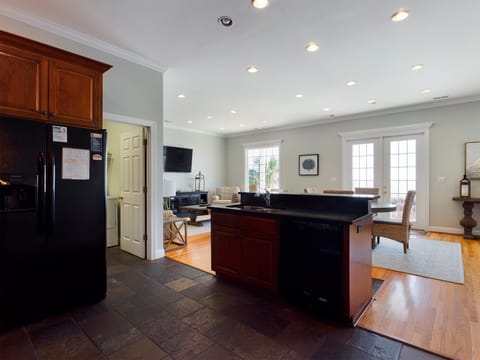 2023 kitchen upgrades: new refrigerator, dishwasher, and stove