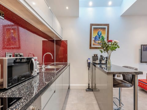 Kitchen area | The Otter - River Annexe, Christchurch