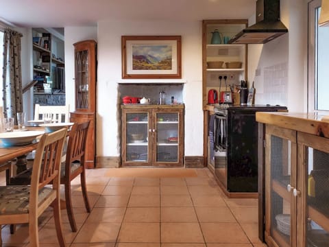 Kitchen/diner | Daffodils, Haltwhistle