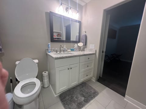 Master Suite Bathroom